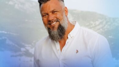 Адмир Барчич спасает двух тонущих мальчиков на Славянском пляже в Будве